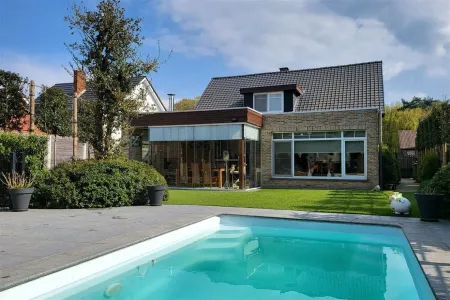 Casa À venda 2930 BRASSCHAAT BE